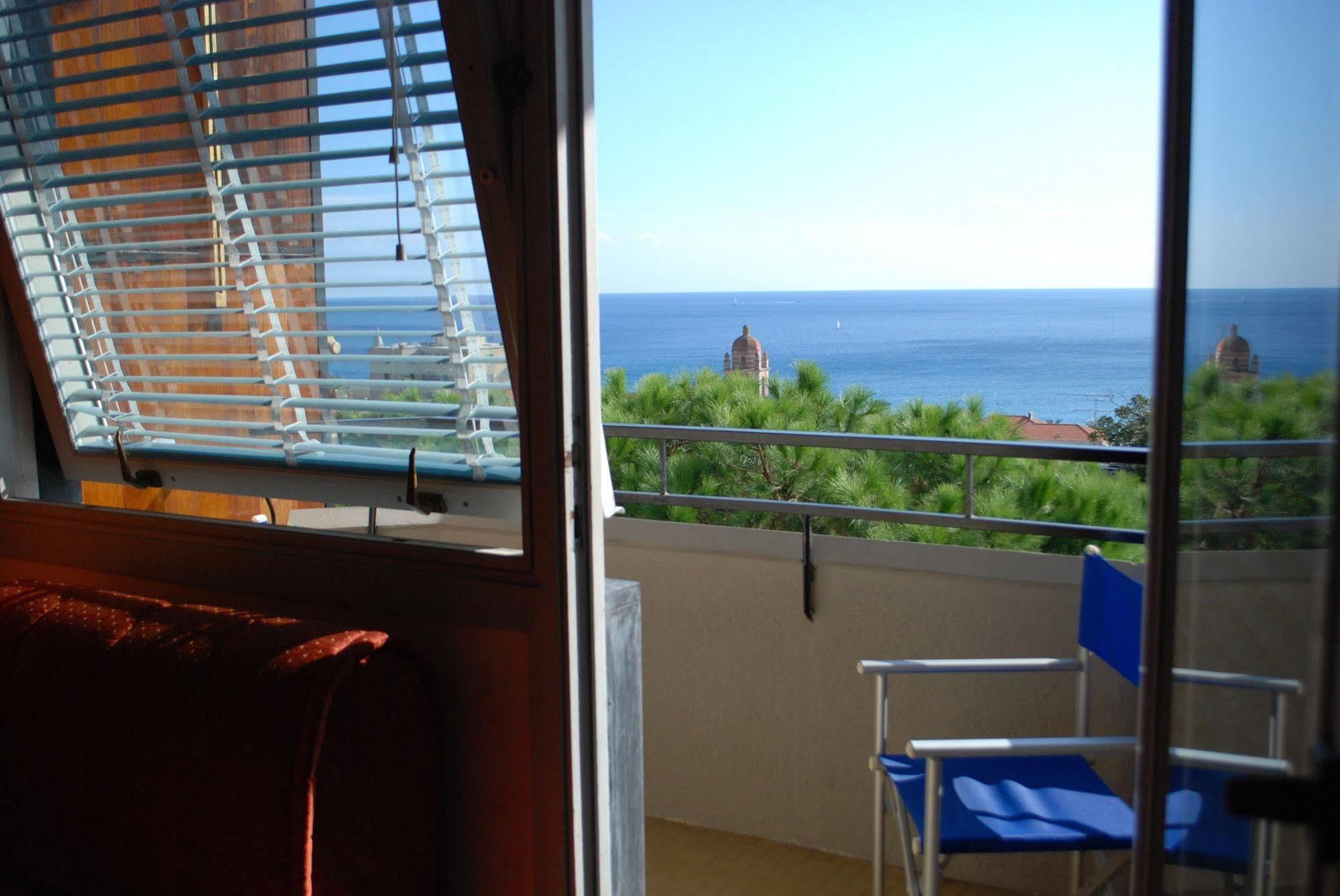 Hotel Palace Varazze Exteriér fotografie